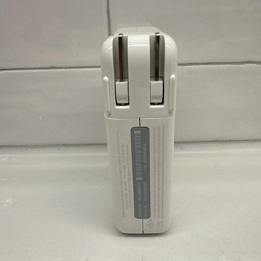 Apple A1264 802.11n Airport Express 54 Mbps Wireless Base Station